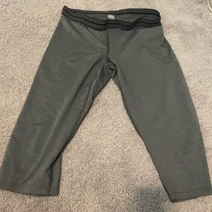 Champion size large gray workout leggings. Super comfortable.